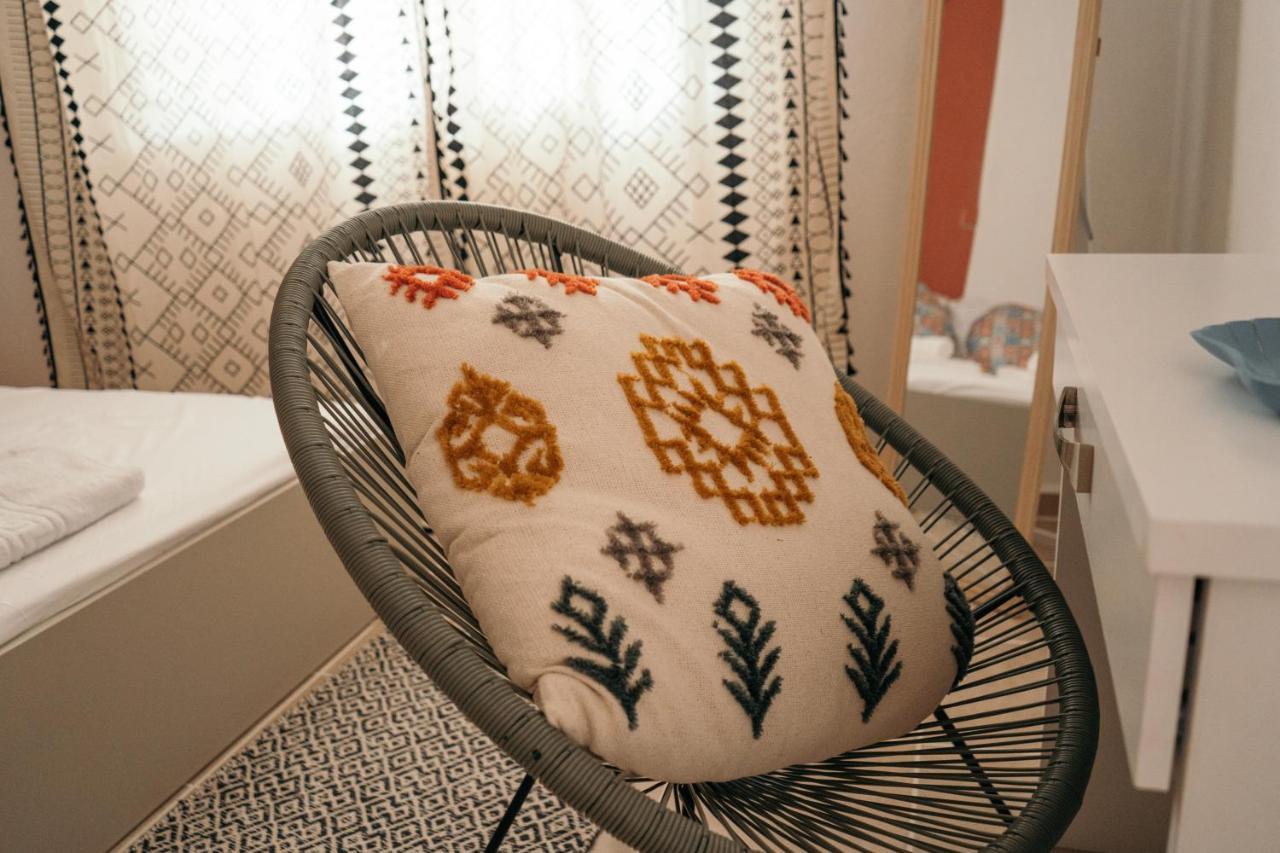 Villager'S Art Apartment Paradisi  Bagian luar foto